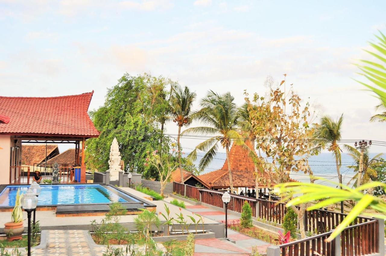 Surya Chandra Beach Bungalow Batununggul Eksteriør bilde