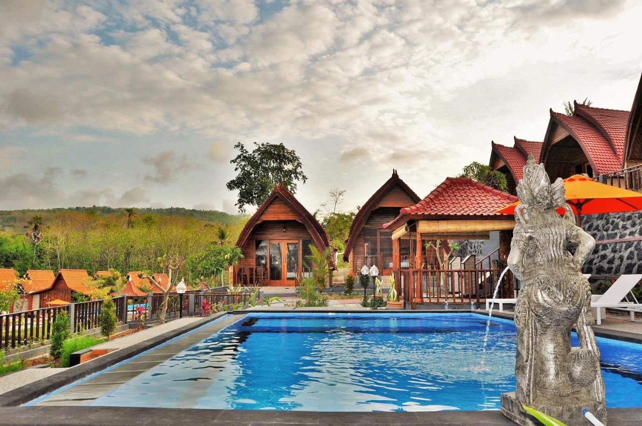 Surya Chandra Beach Bungalow Batununggul Eksteriør bilde