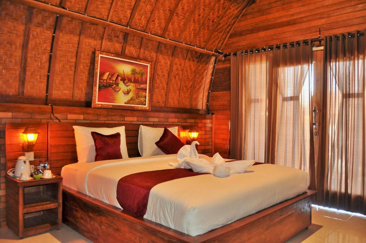 Surya Chandra Beach Bungalow Batununggul Eksteriør bilde