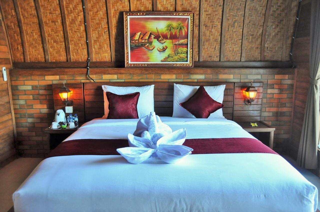 Surya Chandra Beach Bungalow Batununggul Eksteriør bilde